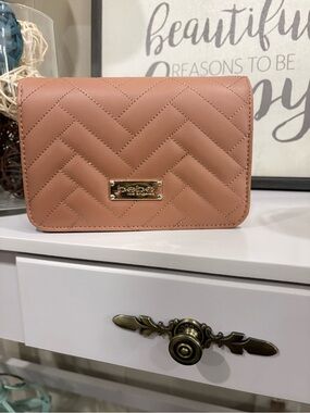 bebe Crossbody Clutch -Dark Blush